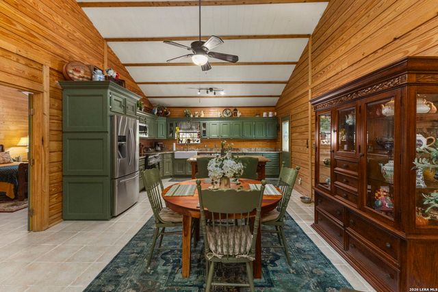 1670 RIVER BLUFF CIR, Pipe Creek, TX 78063