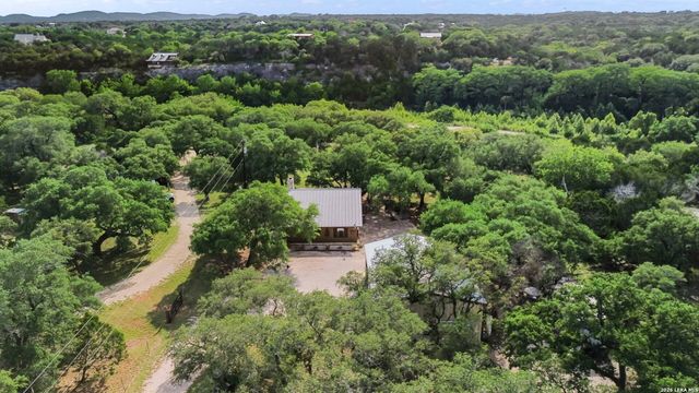 1670 RIVER BLUFF CIR, Pipe Creek, TX 78063