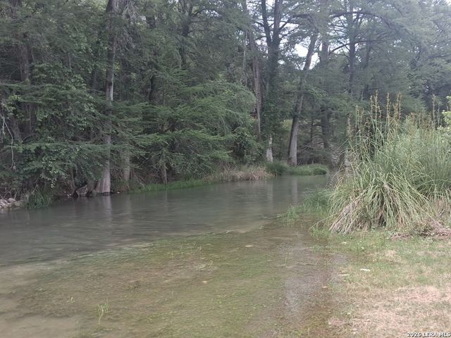 1670 RIVER BLUFF CIR, Pipe Creek, TX 78063