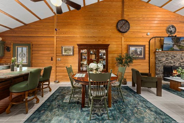 1670 RIVER BLUFF CIR, Pipe Creek, TX 78063