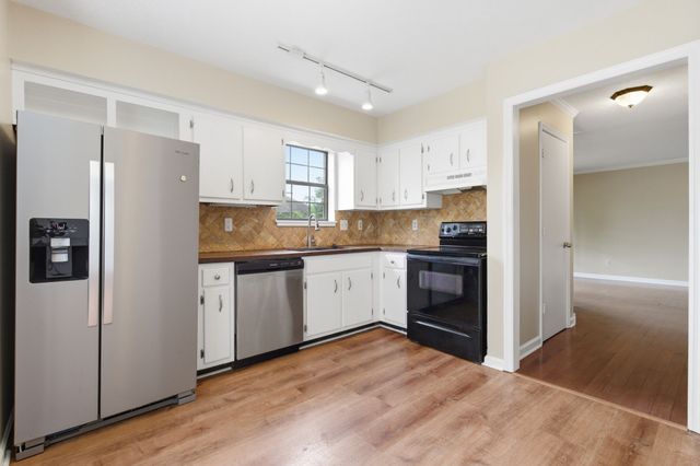 515 Chesterfield Ave F, Nashville, TN 37212