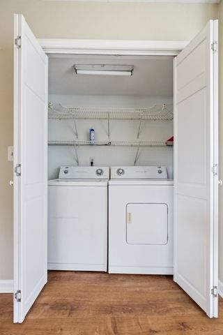 515 Chesterfield Ave F, Nashville, TN 37212