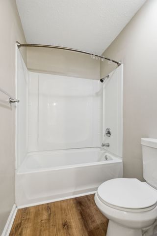 515 Chesterfield Ave F, Nashville, TN 37212