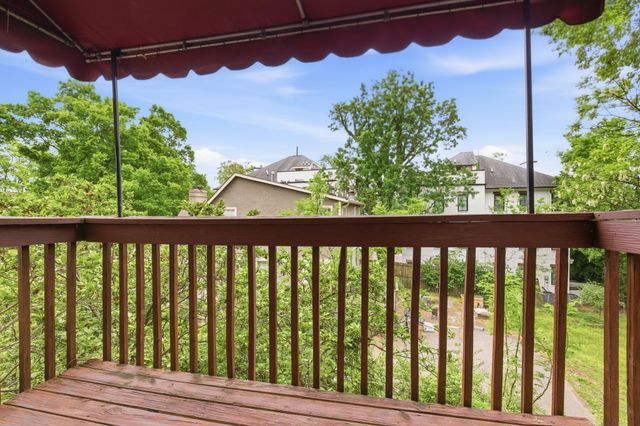 515 Chesterfield Ave F, Nashville, TN 37212