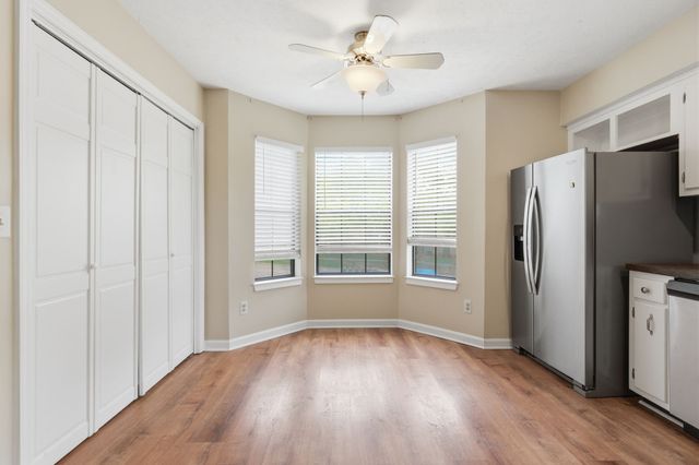 515 Chesterfield Ave F, Nashville, TN 37212