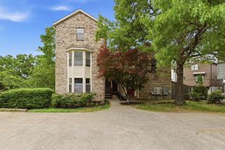 515 Chesterfield Ave F, Nashville, TN 37212