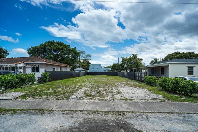 3056 SW 13th Street, Miami, FL 33145