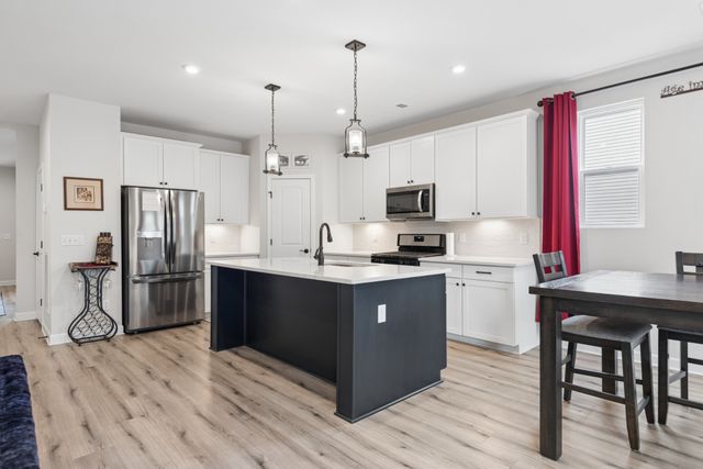 3068 Chance Ct, Cross Plains, TN 37049