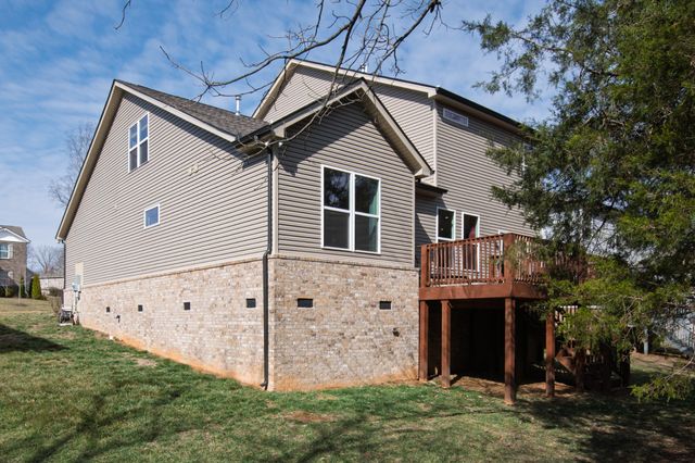 3068 Chance Ct, Cross Plains, TN 37049