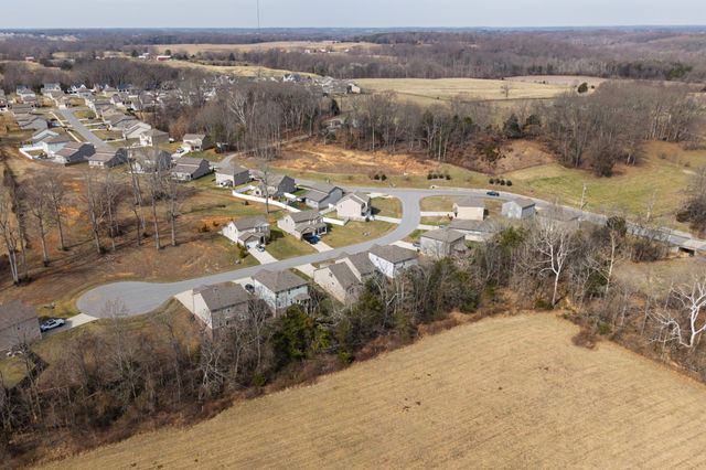 3068 Chance Ct, Cross Plains, TN 37049