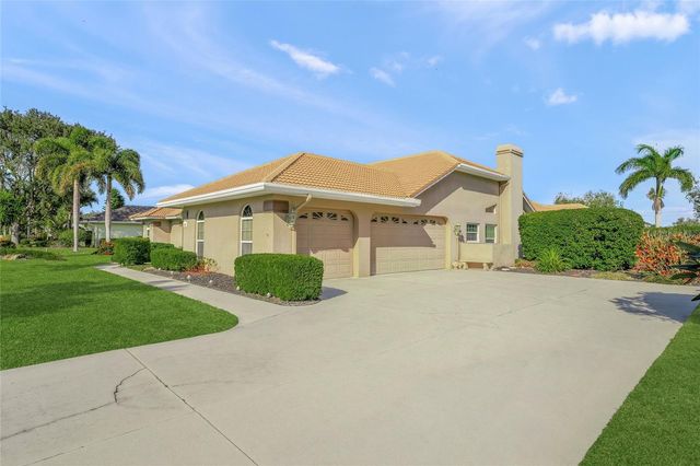 8890 MISTY CREEK DRIVE, Sarasota, FL 34241
