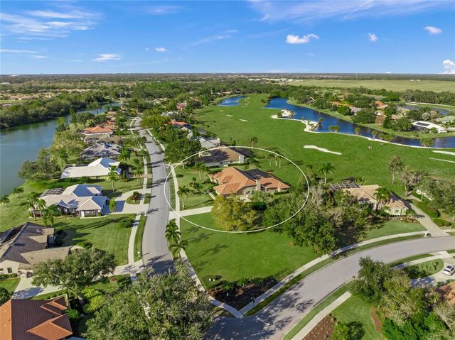 8890 MISTY CREEK DRIVE, Sarasota, FL 34241