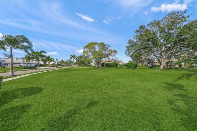 8890 MISTY CREEK DRIVE, Sarasota, FL 34241