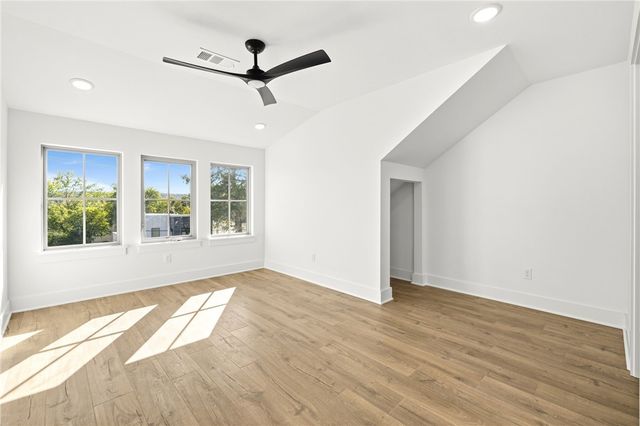 442 E Martin Luther King Jr Boulevard, Fayetteville, AR 72701