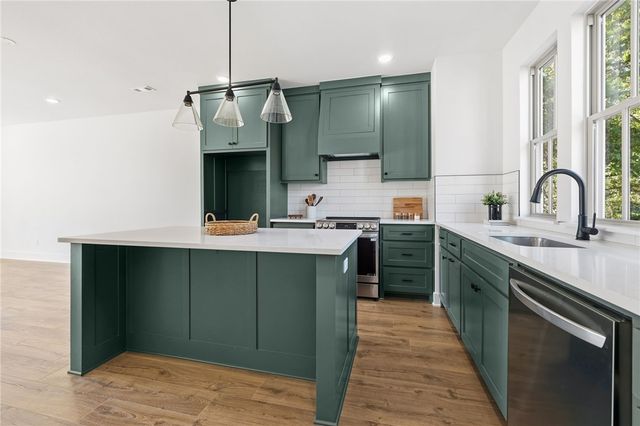 442 E Martin Luther King Jr Boulevard, Fayetteville, AR 72701