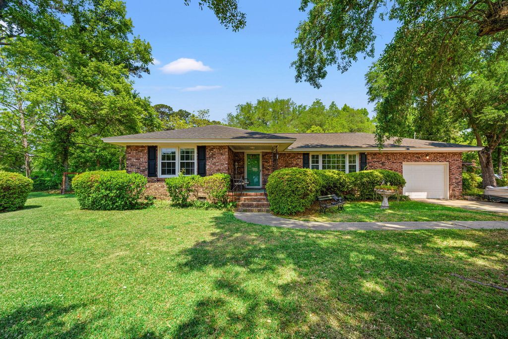 2203 Glendale Drive, Charleston, SC 29414