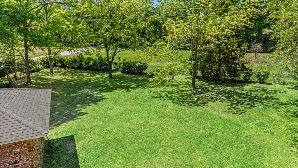 Image 28 of property listing at 2203 Glendale Drive, Charleston, SC 29414