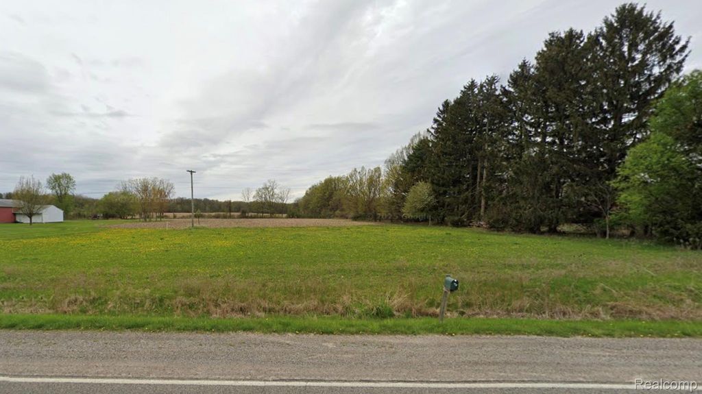 4144 Seymour Road, Clayton Charter Township, MI 48473