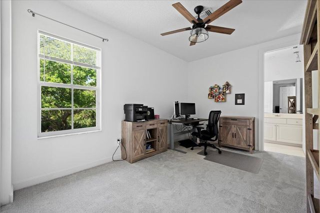 956 Mill Creek Drive, Palm Beach Gardens, FL 33410