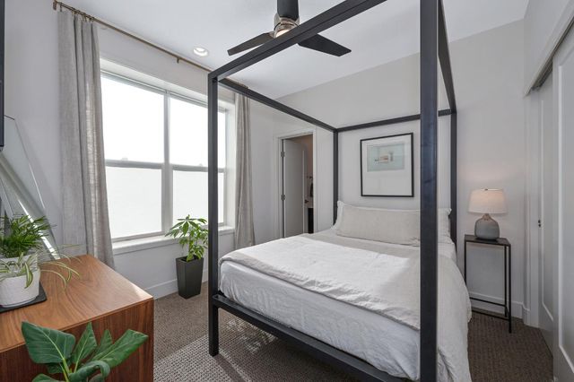 1707 17th St, Sacramento, CA 95811