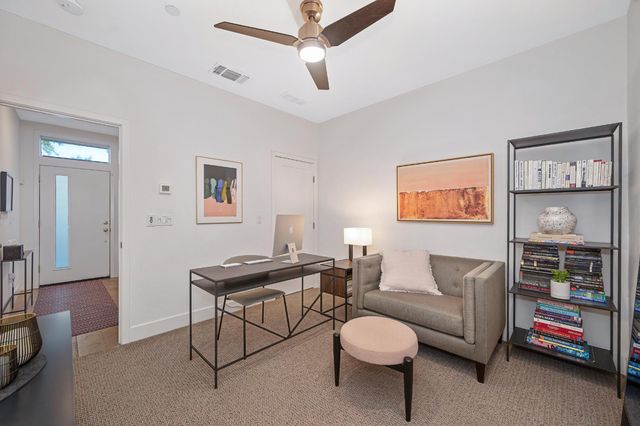 1707 17th St, Sacramento, CA 95811