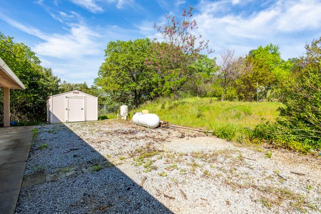 14978 Oak Knoll Drive, Red Bluff, CA 96080