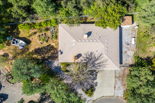 14978 Oak Knoll Drive, Red Bluff, CA 96080