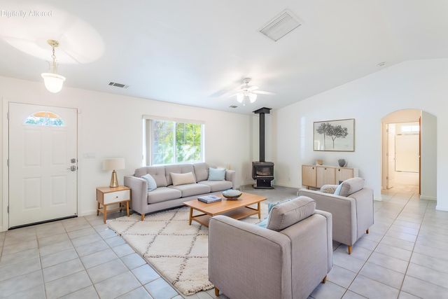 14978 Oak Knoll Drive, Red Bluff, CA 96080