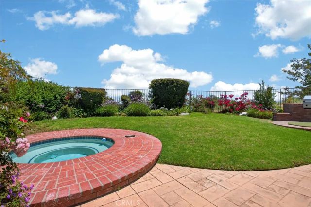 12056 Stone Gate Way, Porter Ranch, CA 91326