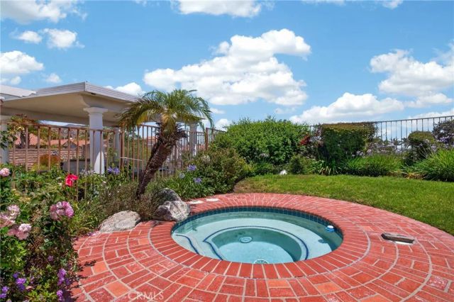 12056 Stone Gate Way, Porter Ranch, CA 91326