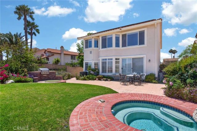 12056 Stone Gate Way, Porter Ranch, CA 91326