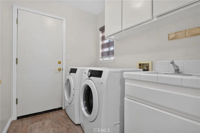 12056 Stone Gate Way, Porter Ranch, CA 91326