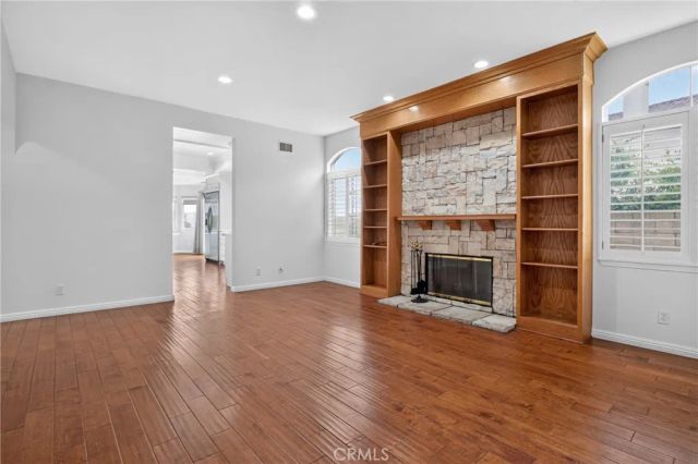 12056 Stone Gate Way, Porter Ranch, CA 91326