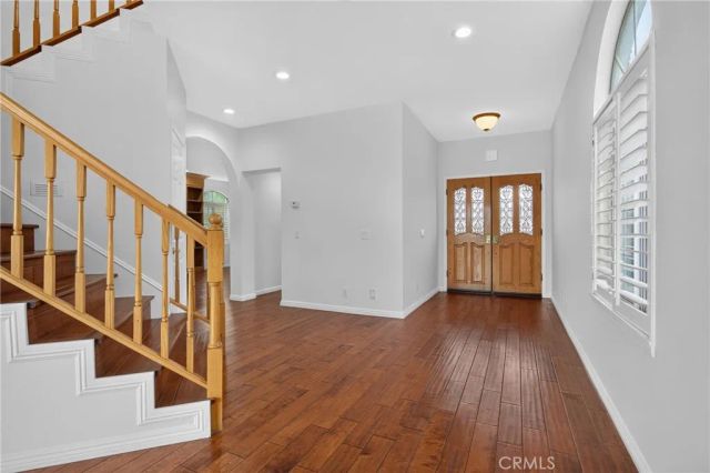 12056 Stone Gate Way, Porter Ranch, CA 91326
