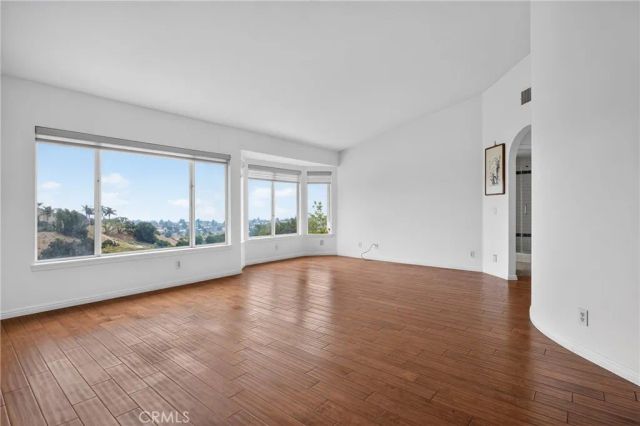 12056 Stone Gate Way, Porter Ranch, CA 91326