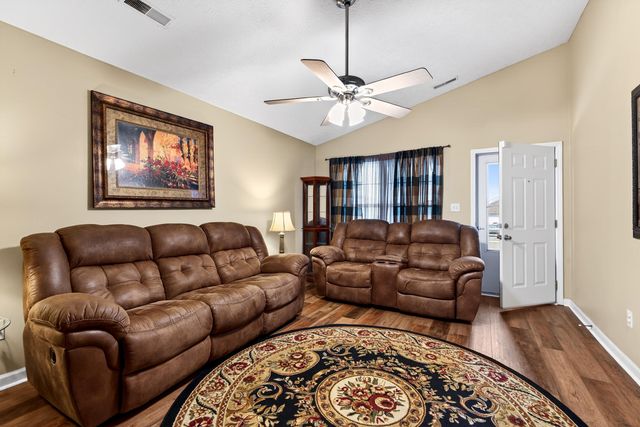 1672 Konner Woods Drive, Lexington, KY 40511