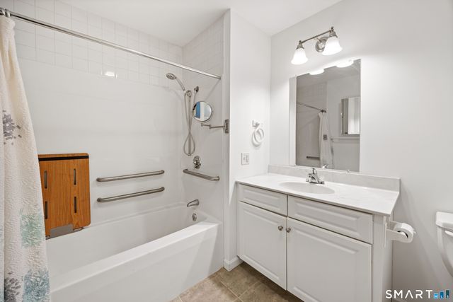 1215 Arganese Place 1215, Trumbull, CT 06611