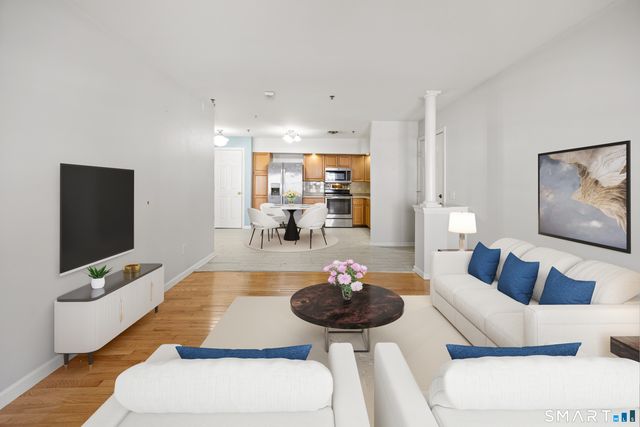 1215 Arganese Place 1215, Trumbull, CT 06611