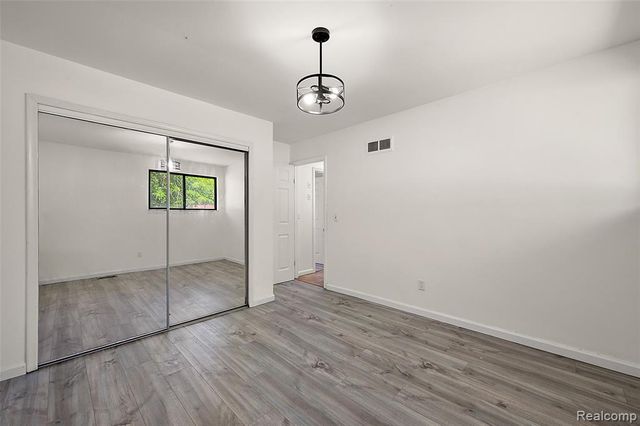 7427 Emerson, Washington, MI 48094