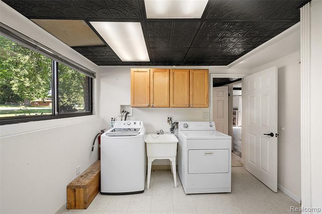 7427 Emerson, Washington, MI 48094