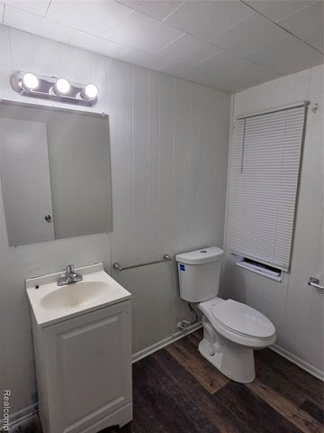 17206 Ilene Street, Detroit, MI 48221
