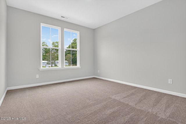 5613 Palm Tree Place, Leland, NC 28451