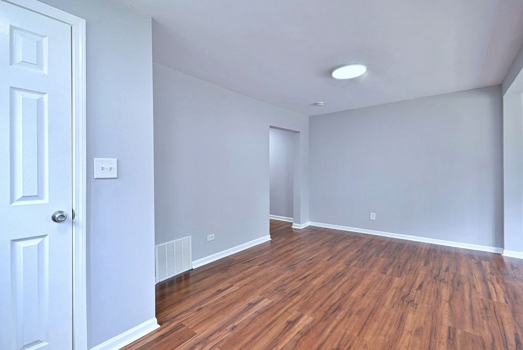 123 S 12th Avenue, Maywood, IL 60153 — photo 4