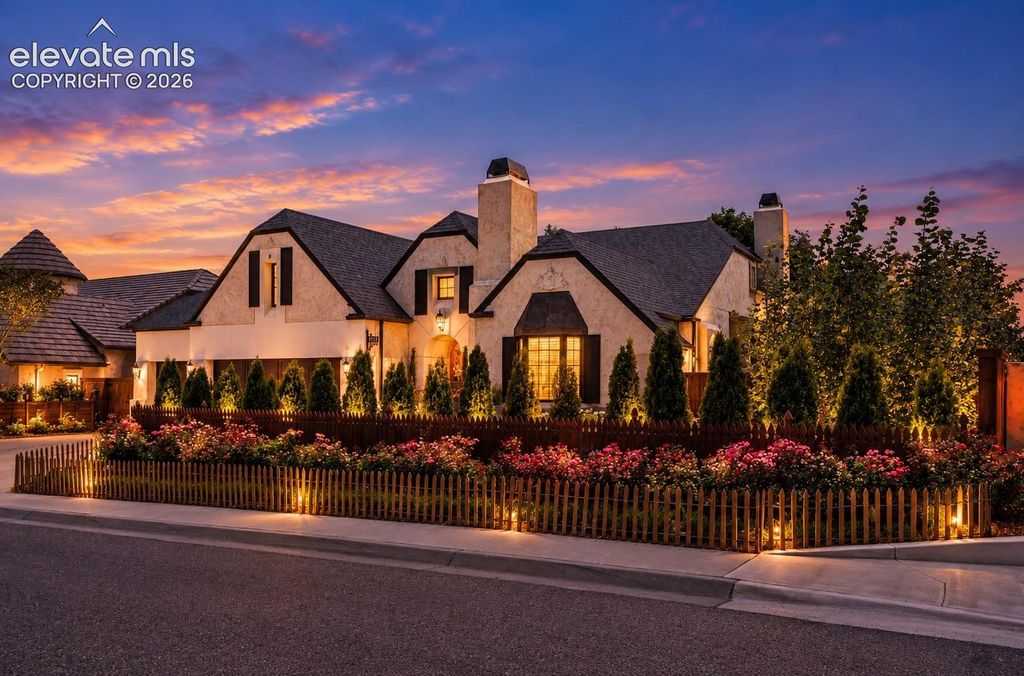 1416 Rancho Del Sol NA, Pueblo, CO 81008 — exterior