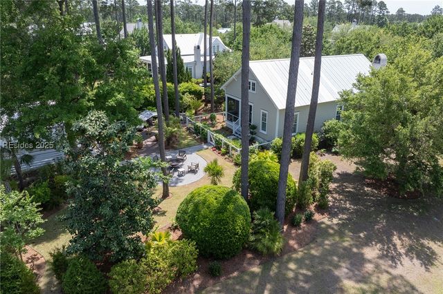 20 Hunting Lodge Rd, Bluffton, SC 29910