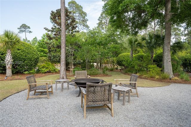 20 Hunting Lodge Rd, Bluffton, SC 29910