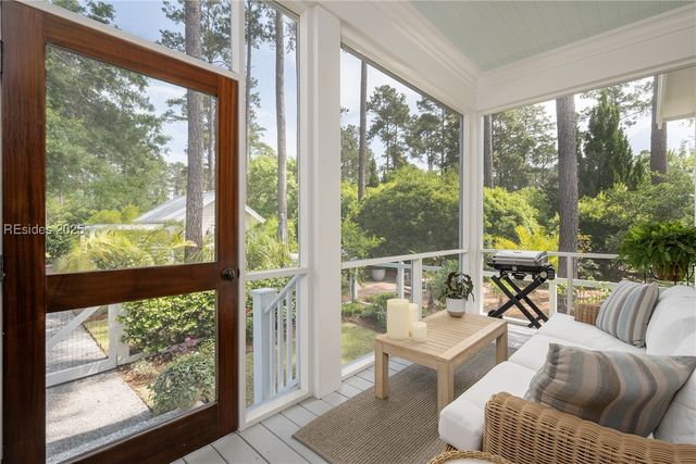 20 Hunting Lodge Rd, Bluffton, SC 29910