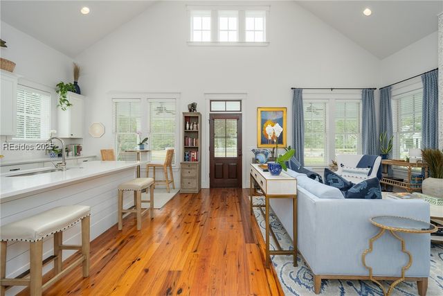 20 Hunting Lodge Rd, Bluffton, SC 29910