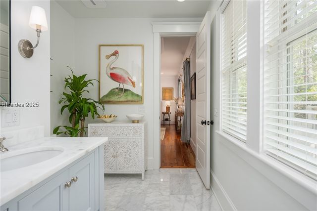 20 Hunting Lodge Rd, Bluffton, SC 29910