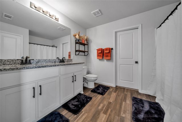 3581 Chestnut Oak Drive, Dallas, TX 75253